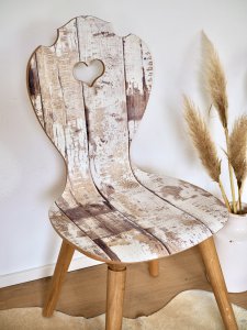 Holzstuhl Boho Stil aus Eiche