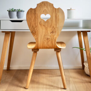 SÜSSHOLZ Herzerlstuhl an Scandi Schreibtisch