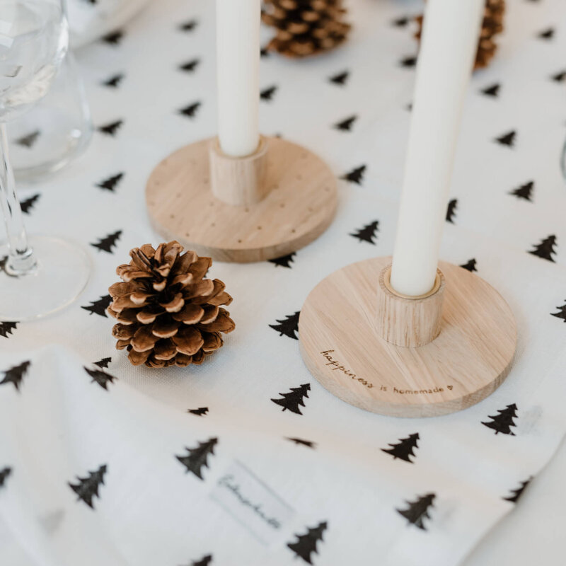 Kerzenständer aus Holz mit Happiness in homemade