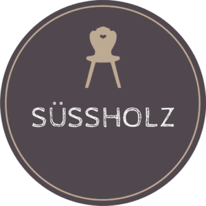 SÜSSHOLZ_Bayern_Herzerlstuehle