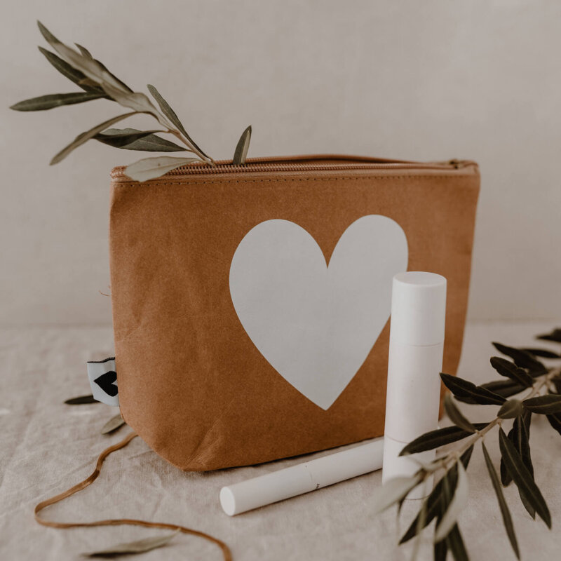 Kosmetiktasche mit Herz